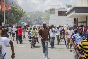 MSF abre um hospital de trauma em Porto Príncipe