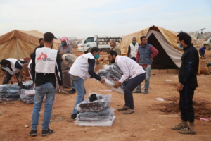 Inverno rigoroso é novo desafio para deslocados que vivem no noroeste da Síria