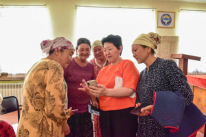 Na Quirguízia, a Médicos Sem Fronteiras iniciou um programa de prevenção do cancro do colo do útero, em colaboração com o Ministério da Saúde.