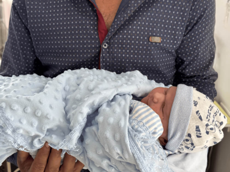 Em um ano apenas, a MSF fez a diferença no acesso a cuidados médicos em Daraa, na Síria, com um apoio significativo prestado ao Hospital de Nawa, especialmente em obstetrícia e ginecologia e em serviços neonatais.