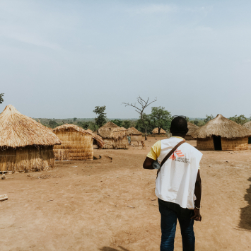 Resposta imediata da MSF a pessoas deslocadas pela violência em Ippy