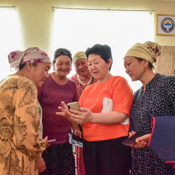 Na Quirguízia, a Médicos Sem Fronteiras iniciou um programa de prevenção do cancro do colo do útero, em colaboração com o Ministério da Saúde.