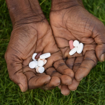 Imagem dos medicamentos utilizados para o tratamento da tuberculose resistente a medicamentos (DR-TB).