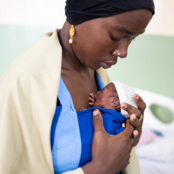 Saúde materna e neonatal na maternidade da MSF em Maiduguri, no Nordeste da Nigéria.