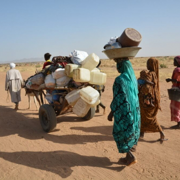 Pessoas deslocadas internamente em Tawila, Darfur Norte, no Sudão.