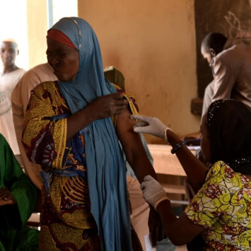 "Devemos aproveitar todas as oportunidades para oferecer vacinas contra doenças mortais"