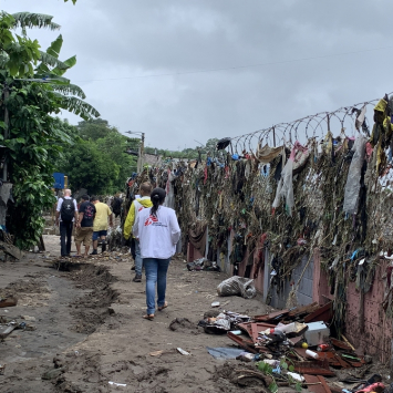 Tempestade Amanda atinge El Salvador, já abalado pela COVID-19