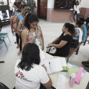 COVID-19 em Honduras: Telemedicina auxilia equipes de assistência médica sexual e reprodutiva