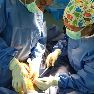 Jennifer Tong é uma cirurgiã ortopédica de MSF e conta a história de um de seus pacientes