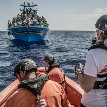 italia-mediterraneo-msf155129-francesco_zizolanoor