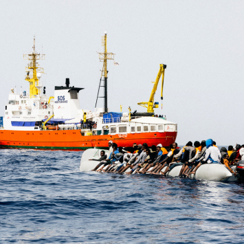 Aquarius é forçado a interromper as operações enquanto europa condena pessoas a se afogarem