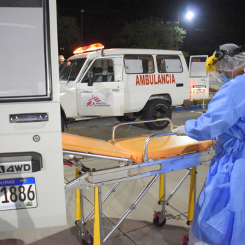 Honduras: em apenas dois meses, ambulâncias de MSF garantem que 868 pacientes com COVID-19 cheguem ao hospital com vida