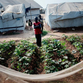 Assim é o campo de deslocados de Mpoko, em Bangui, capital da RCA. Atualmente, o acampamento é lar de cerca de 20 mil pessoas.