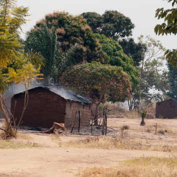 Faz quase um ano desde que confrontos violentos eclodiram na província de Tanganyika, na República Democrática do Congo (RDC), forçando centenas de milhares de pessoas a fugirem de suas casas.