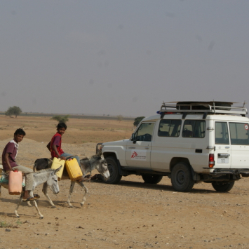 Iêmen: “Algumas mulheres grávidas e crianças doentes chegam tão tarde ao hospital que não podemos salvar suas vidas"