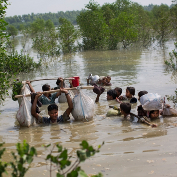 Rohingyas em Bangladesh: "As pessoas mal conseguem sobreviver"