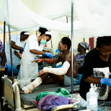 Nigéria: implementação de uma resposta cirúrgica de emergência
