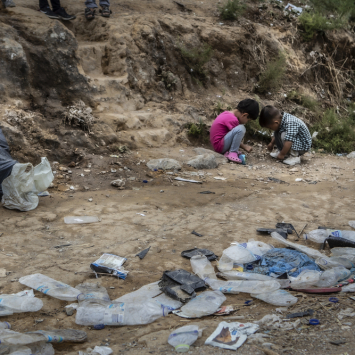 MSF alerta para uma catástrofe se COVID-19 atingir campos de refugiados na Grécia