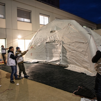 MSF ajuda na resposta à COVID-19 em Reims, na França