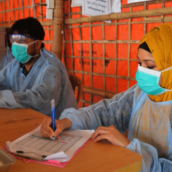 COVID-19: cinco desafios para conter a pandemia em Bangladesh e nos campos de refugiados rohingyas