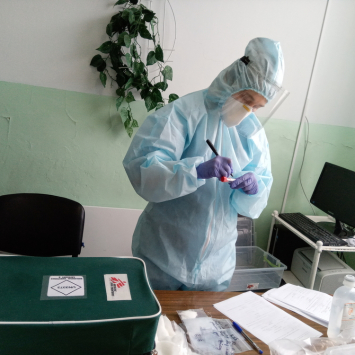 Resposta à COVID-19 no leste da Ucrânia, região afetada por conflito