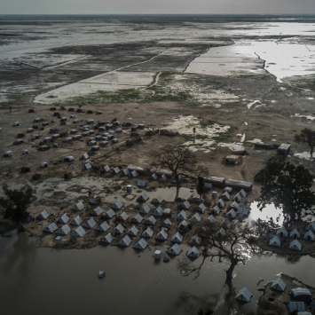 Nigéria: "Tenho vergonha de depender dos outros para viver, mas não podemos ir para casa"
