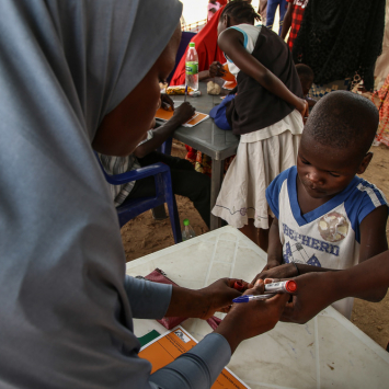 Nigéria: país enfrenta falta de tratamento e diagnósticos para meningite C