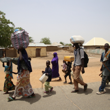 Nigéria: os desafios de viver entre violência e deslocamentos